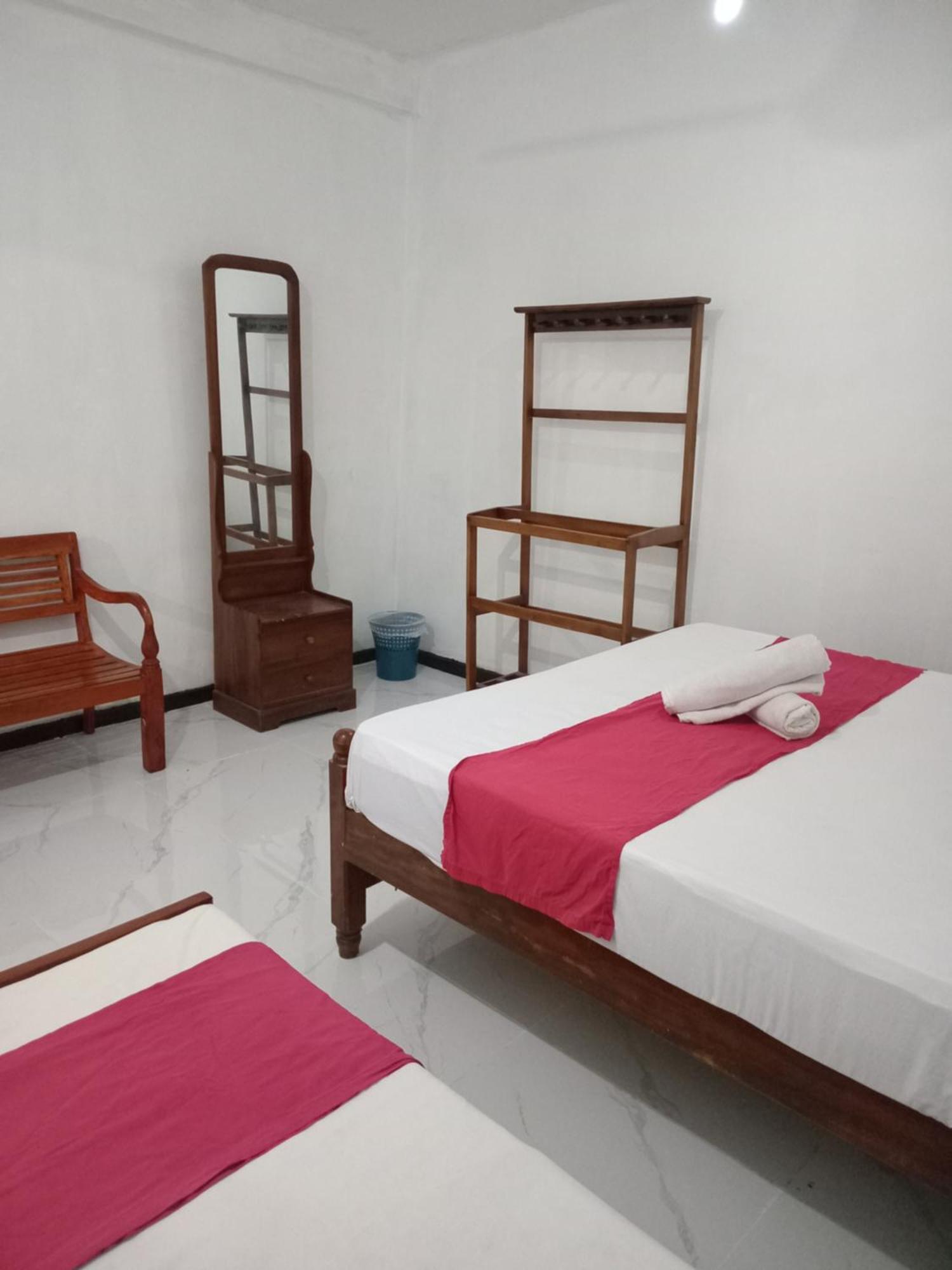 Sadhara River View Lodge 캔디 외부 사진